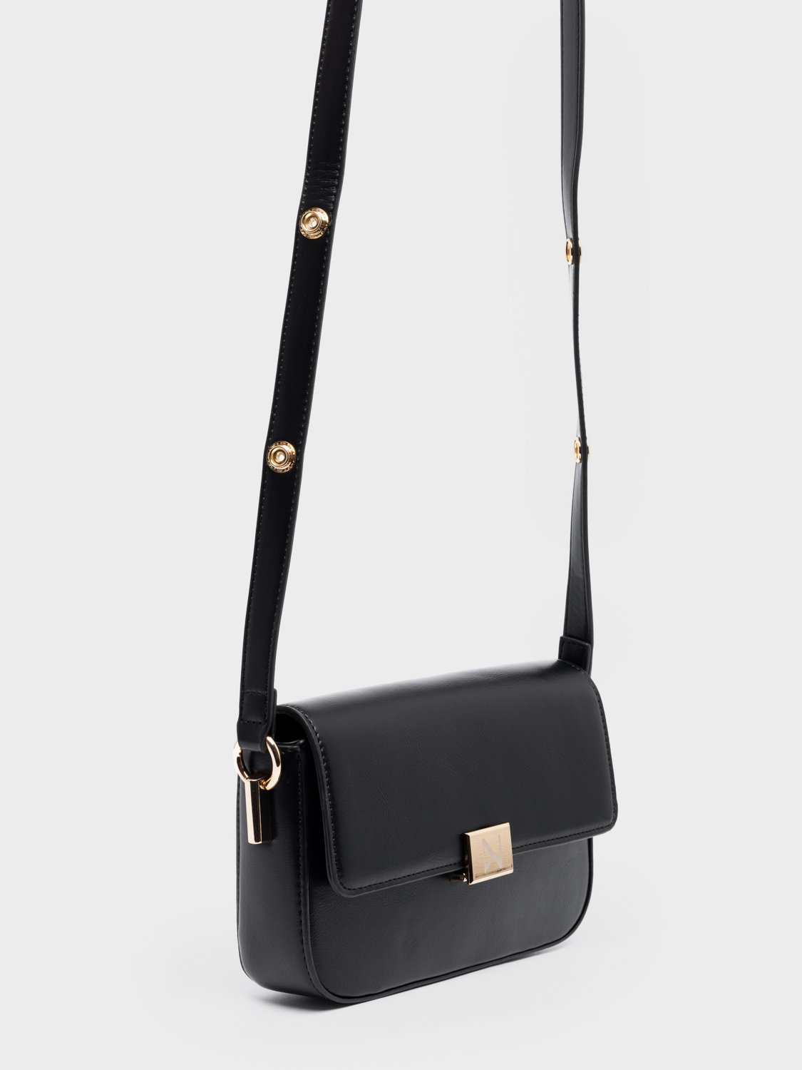 NOLAH ΓΥΝΑΙΚΕΊΑ ΤΣΆΝΤΑ ΏΜΟΥ SONIA | Greek Fashion