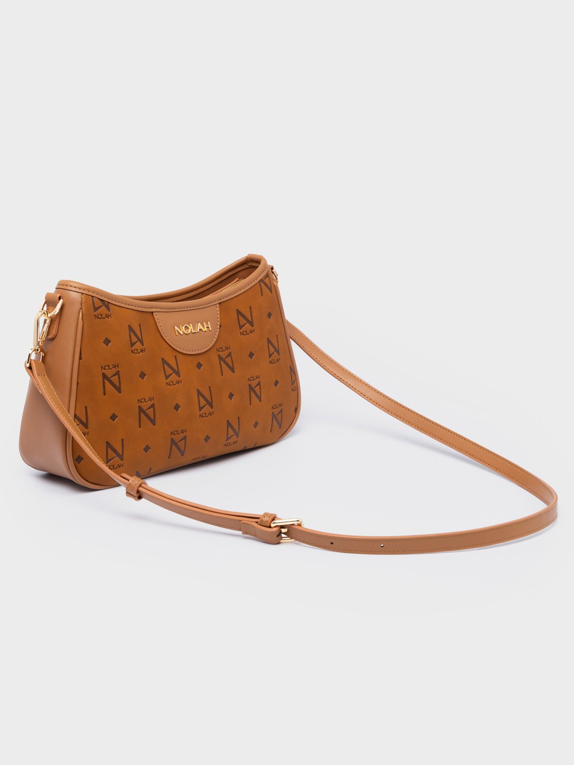 NOLAH ΓΥΝΑΙΚΕΙΑ ΤΣΑΝΤΑ ASHLEY BROWN | Greek Fashion