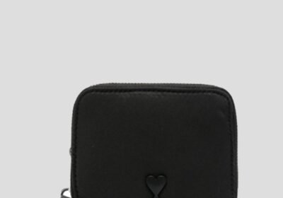 Ανδρικό-ΜΑΥΡΟ-Zipped-Walletsleek-logo-plaque