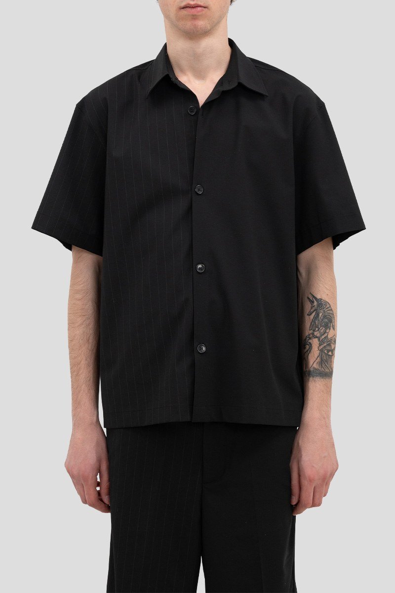 Ανδρικό-Μαύρο-Shirt-With-Half-Pinstripe-Design-IM-BRIAN